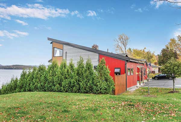 76 West Lakeshore Vermont